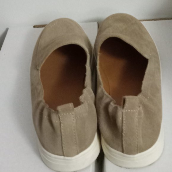 Lucky Brand Lindai womens slip on shoes flats loafers comfy EUC sz 7 - Picture 2 of 5